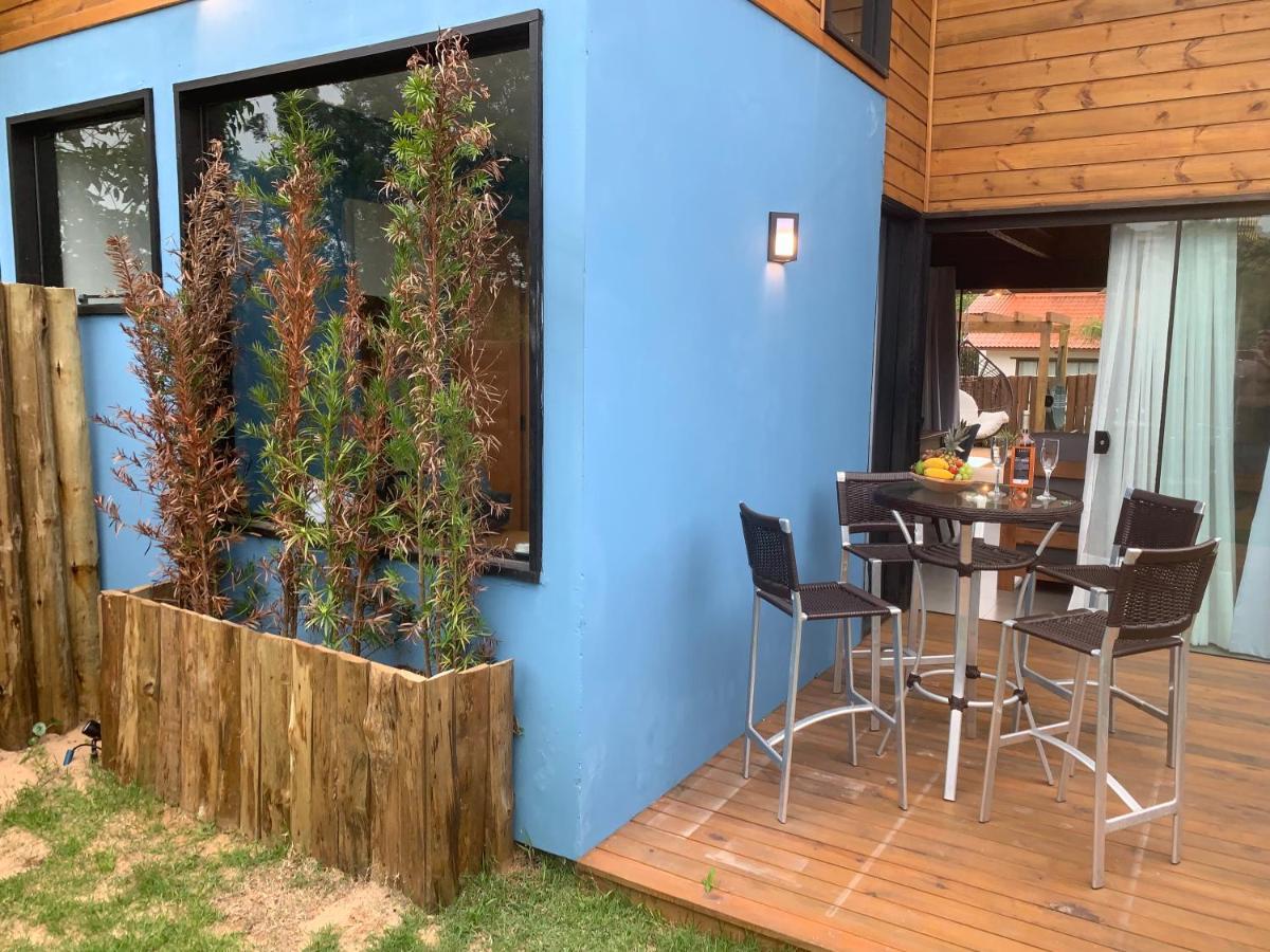 Villa Casa Com Banheira, Piscina E Quadra De Areia